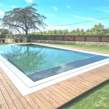 Oasis - Groups - 5br - Neighborhood *